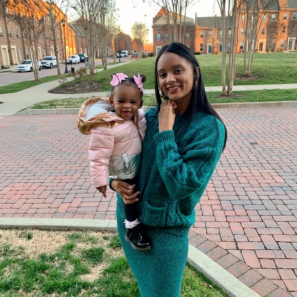 Hi, I’m JaNece - Picture 3 of 6